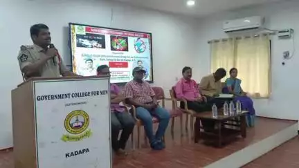 కడప: మాదకద్రవ్యాల అలవాటు వల్ల యువత  జబ్బుల పాలై జీవితాలు నాశనం చేసుకుంటున్నారు: రిమ్స్ క్లినికల్ సైకాలజిస్ట్ భాస్కర్