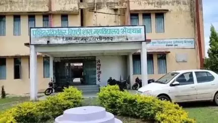 भैयाथान: पं रविशंकर त्रिपाठी महाविद्यालय भैयाथान में आपातकाल की 50वीं वर्षगांठ पर मनाया गया संविधान हत्या दिवस