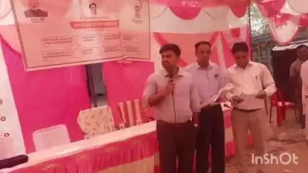 सेपउ: जिला कलक्टर ने उमरारा में आयोजित शिविर का किया निरीक्षण