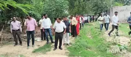 प्रतापगढ़: ग्राम पंचायत टेऊगा में डोर टू डोर गीला और सूखा कचरा कलेक्शन का चलाया गया अभियान