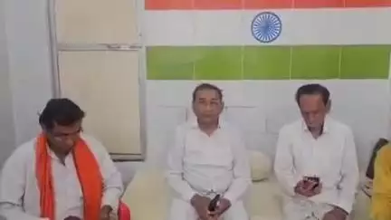 खंडवा नगर: सद्भावना मंच ने गुरु पूर्णिमा महोत्सव के लिए रेल मंत्री से स्पेशल ट्रेन चलाने की मांग की