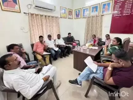 कुरूद: नगर पंचायत कुरुद में पी.आई.सी. की दूसरी बैठक की गई आहुत, विभिन्न एजेंडों पर हुई चर्चा