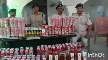 बंजरिया: एएसपी के नेतृत्व में मंगलवार को झखिया में छापेमारी, 106 लीटर विदेशी शराब, ₹11 हजार, एक बाइक सहित 9 लोग गिरफ्तार