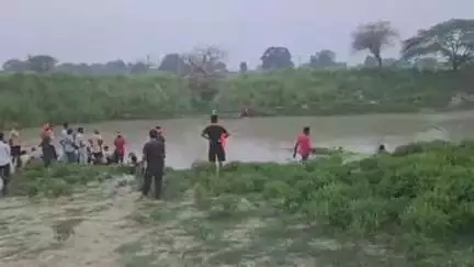 रसूलाबाद: शाहपुर महेरा के समीप नहाने गया किशोर नदी में डूबा, तलाश जारी
