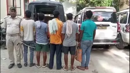 मधेपुरा: मद्य निषेध विभाग की बड़ी कार्रवाई, तीन थाना क्षेत्रों में छापेमारी कर 5 लोग गिरफ्तार