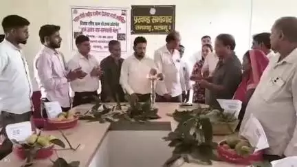 रामगढ़: रामगढ़ प्रखंड कार्यालय में आम उत्सव सह बागवानी मेला का आयोजन, लाभुकों ने बताया मेहनत से मुनाफे तक का सफर
