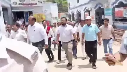 सिवान: ज़िला पदाधिकारी ने मॉडल अस्पताल का किया निरीक्षण, दिए कई निर्देश