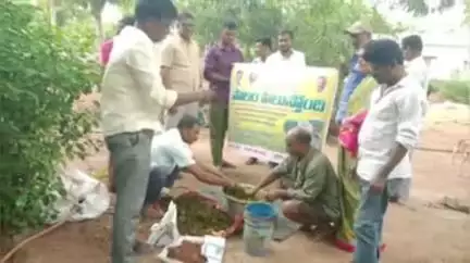 కమలాపురం: వల్లూరు: రైతులు వ్యవసాయ శాఖ ద్వారా అమలు చేసే ప్రభుత్వ పథకాలను సద్వినియోగం చేసుకోవాలి - ఏడిఏ నరసింహారెడ్డి