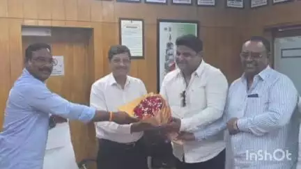 दुर्ग: BSP के ईडी वर्क्स के साथ भिलाई ट्रक ट्रेलर ट्रांसपोर्टर्स एसोसिएशन के पदाधिकारियों की एक महत्वपूर्ण बैठक सम्पन्न हुई