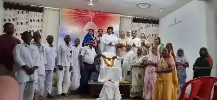 पोरसा: गांधीनगर आश्रम में ब्रह्माकुमारी संस्थान ने प्रथम प्रशासिका मातेश्वरी जगदंबा का 50वां पुण्य स्मृति दिवस मनाया