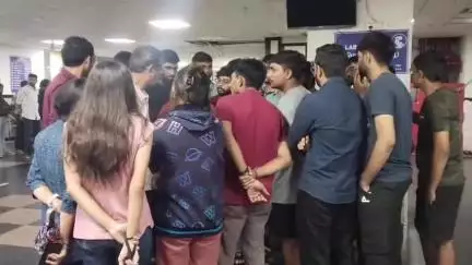 વડોદરા પશ્ચિમ: ગોત્રી મેડિકલ કોલેજ ના બે વિધાર્થીઓ ના મોતનું કારણ જાણી તમે ચોંકી જશો