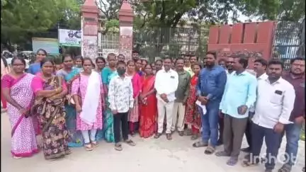 కరీంనగర్: బెస్ట్ అవెలబుల్ స్కూల్స్ బకాయిలు చెల్లించాలి : బెస్ట్ అవలేబుల్ స్కూల్స్ పేరెంట్స్ కమిటీ రాష్ట్ర కన్వీనర్ సముద్రాల అజయ్