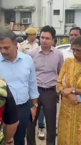 सांगानेर: शासन सचिवालय में स्वायत्त शासन विभाग के शासन सचिव रवि जैन ने वरिष्ठ अधिकारियों के साथ की बैठक और निरीक्षण