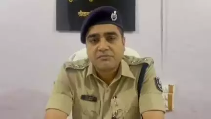मेजरगंज: एसएसबी जवानों ने प्रतिबंधित कफ सिरप के साथ एक तस्कर को किया गिरफ्तार