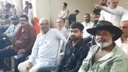 લીંબડી: લીંબડી સેવા સદન કચેરી ખાતે ગ્રામ પંચાયત ના 4 જેટલા ગામડાની સરપંચ અને સભ્યો ની ચુંટણી ની મતગણતરી યોજાઇ