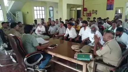 मंझनपुर: मंझनपुर कोतवाली में शांति समिति की बैठक में अमन-चैन की अपील, अफवाह फैलाने वालों पर कड़ी निगरानी रखी जाएगी