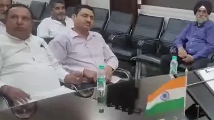 सहारनपुर: 1 महीने से चल रहा डेयरी संचालकों का आंदोलन, महापौर और नगर निगम के अधिकारियों के बीच वार्ता के बाद बनी सहमति से समाप्त