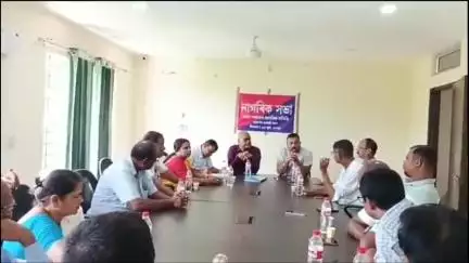 ঘগ্ৰাপাৰ ভাগ: জেষ্ঠ নাগৰিক, সাংবাদিক, ব্যবসায়ী,ক্রীড়া সংগঠকৰ  সৈতে নাগৰিক সমিতিৰ মত-বিনিময়,ঘগ্রাপাৰ আৰক্ষী থানাত নাগৰিক সভা