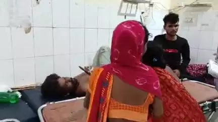 सीतापुर: शंकरपुर ग्राम पंचायत में पति-पत्नी के विवाद के चलते पति ने फांसी लगाकर आत्महत्या करने की कोशिश की