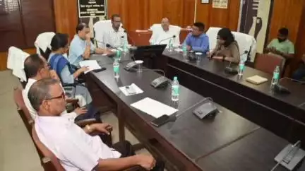মঙলদৈ ভাগ: মঙলদৈস্থিত আয়ুক্ত কাৰ্যালয়ত ভূমি উপদেষ্টা সমিতিৰ সভা অনুষ্ঠিত, উপস্থিত বিধায়ক, জিলা আয়ুক্ত