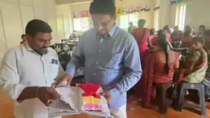 బద్వేల్: పట్టణంలో టైలరింగ్  ట్రైనింగ్ సెంటర్‌ను తనఖీ చేసిన  మునిసిపల్ కమిషనర్ నరసింహారెడ్డి