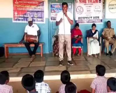 మాచారెడ్డి: సైబర్ నేరాలు జరగకుండా విద్యార్థులు జాగ్రత్తగా ఉండాలి: మాచారెడ్డి ఎస్ఐ అనిల్