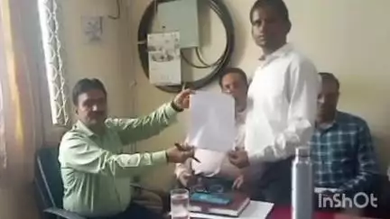 प्रतापगढ़: पूर्व प्रत्याशी कमल मीणा पर हुआ जानलेवा हमला, निष्पक्ष जांच की मांग को लेकर SDM को सौंपा ज्ञापन