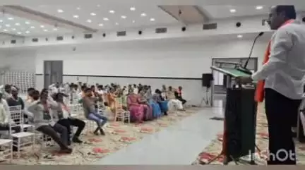 त्र्यंबकेश्वर: जव्हार रोड येथे भाजपचे जिल्हाध्यक्ष सुनिल बच्छाव यांचे उपस्थितीत  संकल्प से सिद्दी बाबत तालुकास्तरीय बैठक संपन्न