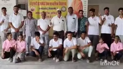 जैसलमेर: पीएम श्री राजकीय उच्च माध्यमिक विद्यालय रामदेवरा में 11 जून से प्रारंभ हुआ वॉलीबॉल खेल समर कैंप का समारोह पूर्वक समापन
