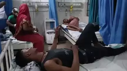 सुपौल: इटहरी में अनियंत्रित स्कॉर्पियो ने बाइक को मारी टक्कर, लोग गंभीर रूप से जख्मी, अस्पताल में भर्ती