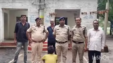 बमोरी: धरनावदा पुलिस की नशे के विरुद्ध कार्रवाई, अवैध गांजा तस्करी करते नशा तस्कर गिरफ्तार