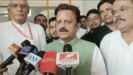 जवा: उपमुख्यमंत्री राजेन्द्र शुक्ल ने रेडक्रास इकाई रीवा में ब्लड बैंक का शुभारंभ किया