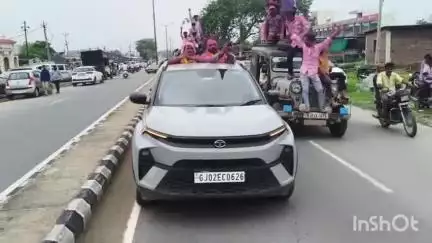સતલાસણા: સતલાસણાના ગામોની ચૂંટણી પરિણામો જાહેર,જીતેલા ઉમેદવારોએ સમર્થકો સાથે રેલી કરી