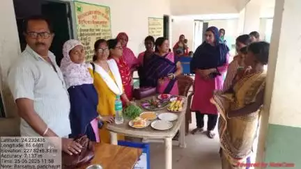 मारगोमुंडा: धरती आबा जनजातीय ग्राम उत्कर्ष के तहत चेतनारी पंचायत के बरसतिया गांव में किया गया शिविर का आयोजन।