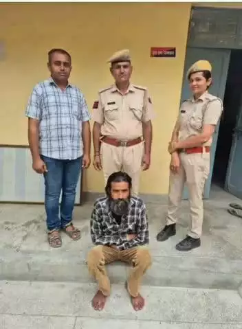 बाड़मेर: पुलिस थाना रिको ने एक साल से फरार ₹10,000 के इनामी अपराधी को एनडीपीएस एक्ट के प्रकरण में किया गिरफ्तार