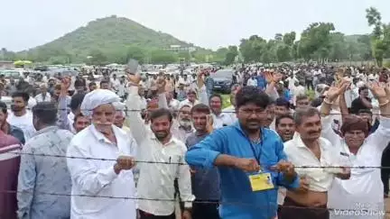 સિહોર: ગ્રામ પંચાયત ચૂંટણી. શિહોર તાલુકાની 35 અને બે પેટા સહિત 37 સરપંચો ની શિહોર ભુતા કોલેજ ખાતે  મતગણતરી પુરી