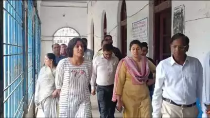 सिवनी: कलेक्टर ने बड़ा मिशन स्कूल में शाला प्रबंध समिति की बैठक में लिए महत्वपूर्ण निर्णय