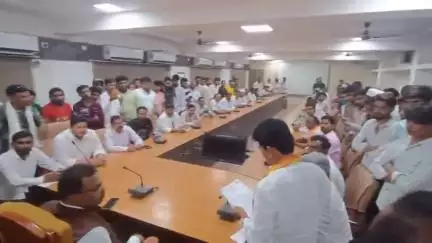 परभणी: गंगाखेड रोड बनला मृत्यूचा सापळा, तात्काळ उपयोजना करा; शिवसेना शिंदे गटाची जिल्हाधिकाऱ्यांना मागणी #Jansamasya