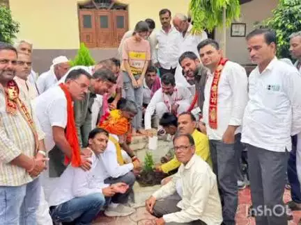 कन्नौद: विधानसभा खातेगाँव के ग्राम डेहरिया में किसान चौपाल में लोकसभा सांसद उपस्थित रहे