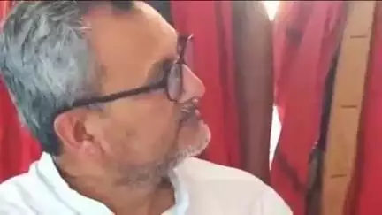 बेनीपुर: आपदा पीड़ितों के बीच राहत राशि का चेक वितरण