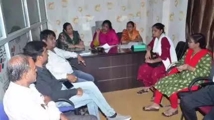 रतलाम: महापौर के निर्देशानुसार, शहरी गरीबी उपशमन प्रकोष्ठ सलाहकार समिति की बैठक संपन्न
