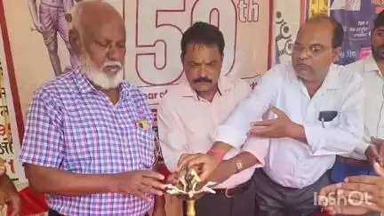 पूर्वी टुंडी: सिंगरायडीह में धरती आबा जनजातीय उत्कर्ष ग्राम अभियान के तहत शिविर का आयोजन