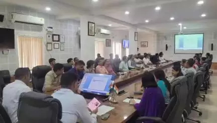 বঙাইগাঁও ভাগ: জিলা আয়ুক্ত কাৰ্যালয়ত জিলা পথ সুৰক্ষা সমিতি জুন মাহৰ বৈঠক অনুষ্ঠিত, উপস্থিত থাকে জিলা আয়ুক্ত লগত আৰক্ষী অধীক্ষক