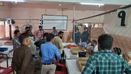 ખંભાત: ખંભાત તાલુકામાં યોજાયેલ ગ્રામ પંચાયતોની ચૂંટણીઓની મતગણતરી પ્રક્રિયા હાથ ધરાઈ.પરિણામ જાહેર કરવામાં આવ્યા.