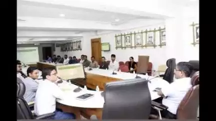 દાહોદ: કલેકટર યોગેશ નિરગુડેના અધ્યક્ષ સ્થાને દાહોદ જિલ્લા સેવા સદન ખાતે પ્રિ.પીએલપી ની મિટિંગ યોજાઈ