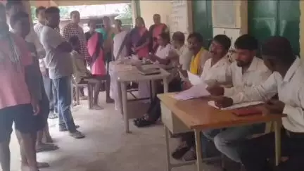 भंडरा: भीठा, कचमची, बागी समेत 11 गांवों में जनजातीय ग्राम उत्कर्ष अभियान शिविर, 12 हजार से अधिक आवेदन