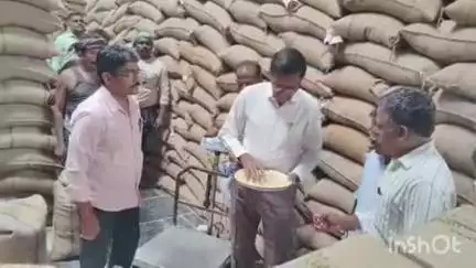 செந்துறை: உங்களை தேடி, உங்கள் ஊரில் என்ற திட்டத்தின் கீழ் செந்துறை வட்டத்தில் மாவட்ட ஆட்சியர் ரத்தினசாமி ஆய்வு
