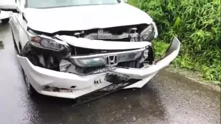 വെെത്തിരി: ജില്ലയിൽ രണ്ടിടങ്ങളിൽ വാഹനാപകടം, പിണങ്ങോട് ഉണ്ടായ അപകടത്തിൽ ഒരാൾക്ക് പരിക്ക്