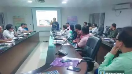 चाईबासा: समाहरणालय सभागार में मादक पदार्थों के विरुद्ध जागरूकता पर एक दिवसीय कार्यशाला