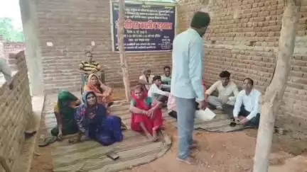 सपहा के ग्रामीण मूल सुविधा जन समस्या को लेकर 40 दिन से हड़ताल पर सड़क पानी बिजली स्कूल साथ सुविधा को लेकर#jansamasya